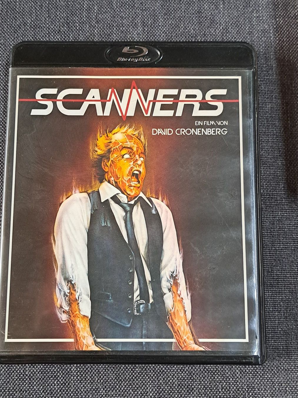Tutti i DVDs: Blu-ray SCANNERS, Ein Film von Davis Cronenberg – Nuovo (secondo la descrizione) da Unterseen venduto da Kanica