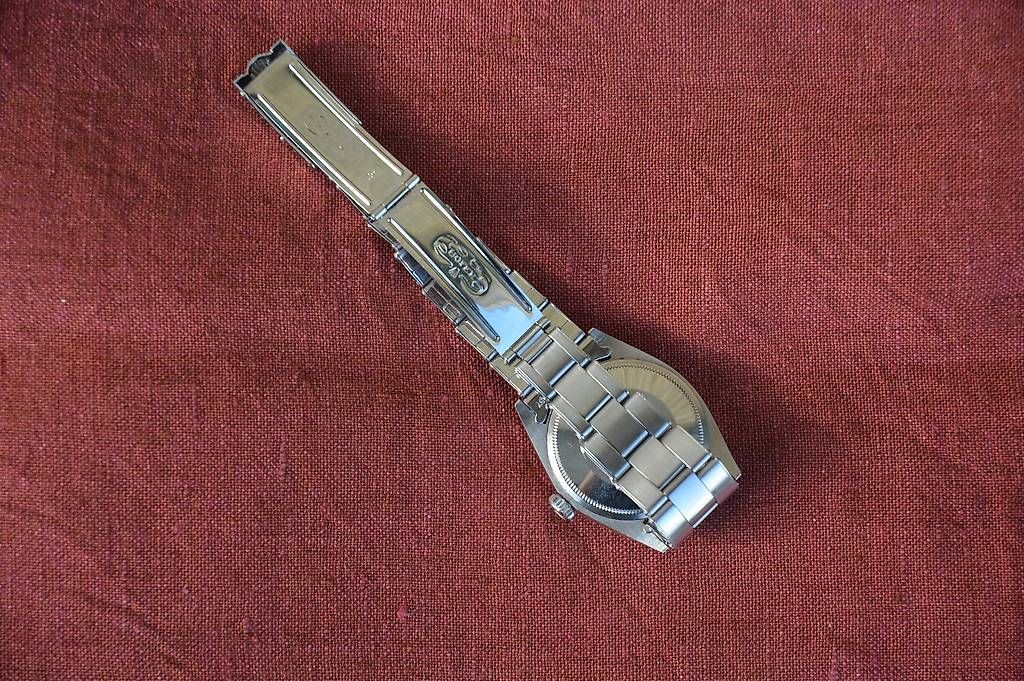 Rolex Uhren: Rolex oyster perpetual - DATE - 1500 – Gebraucht aus Lausanne von VB13 3