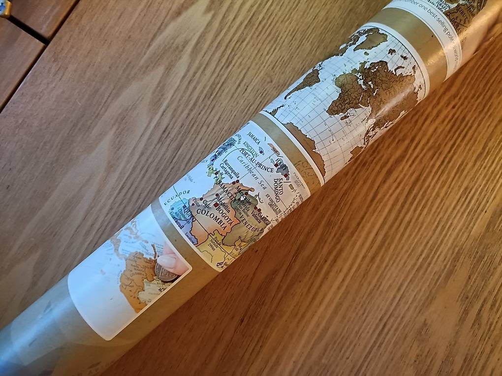 Foto & Immagini: Poster carte du monde à gratter - neuf – Nuovo e nell'imballaggio originale da Chêne Bougeries venduto da guimzou 1