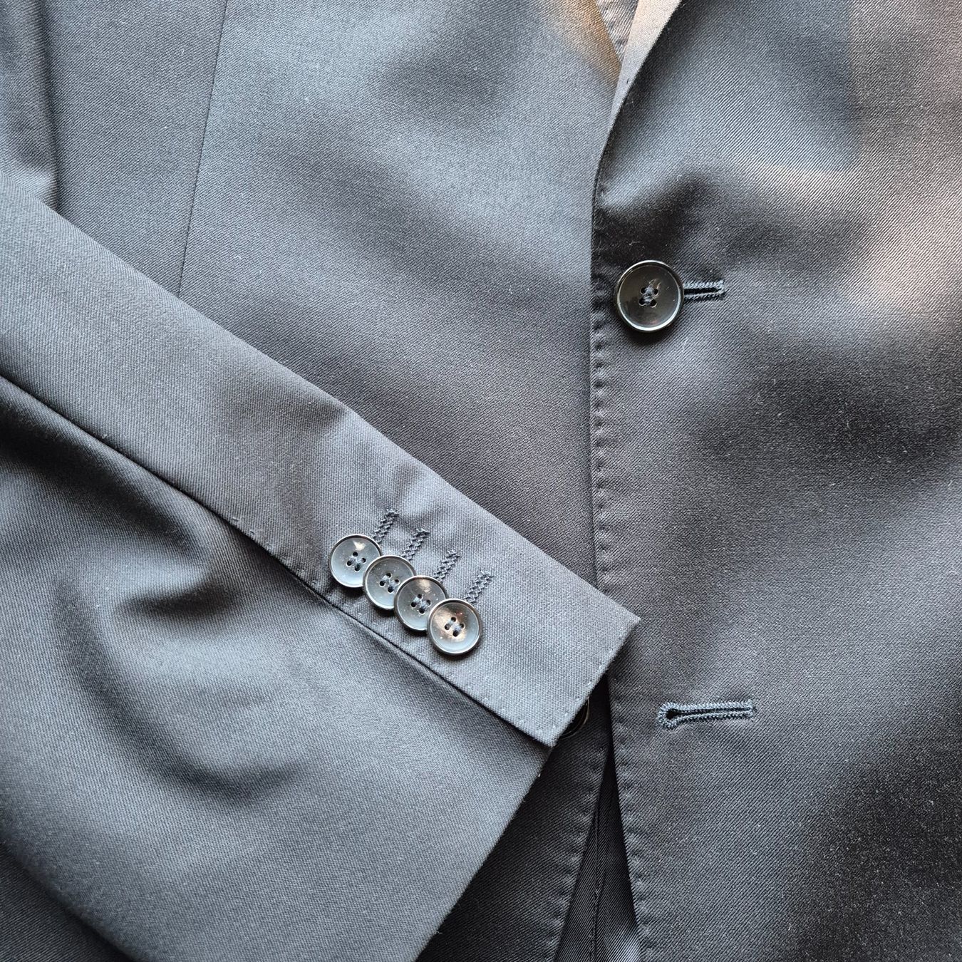Hugo Boss Giacche: ORIGINAL BOSS Sakko GR.56 – Usato da Füllinsdorf venduto da Maric0 3