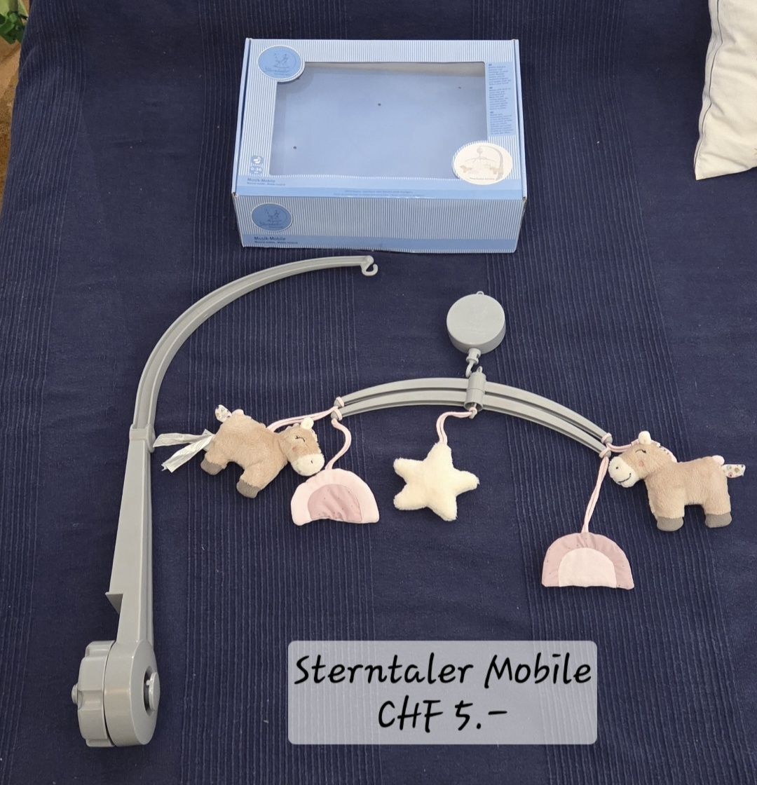 Sterntaler Jouets: Sternthaler Mobile mit Pferdchen – D'occasion à Zug par dhs87