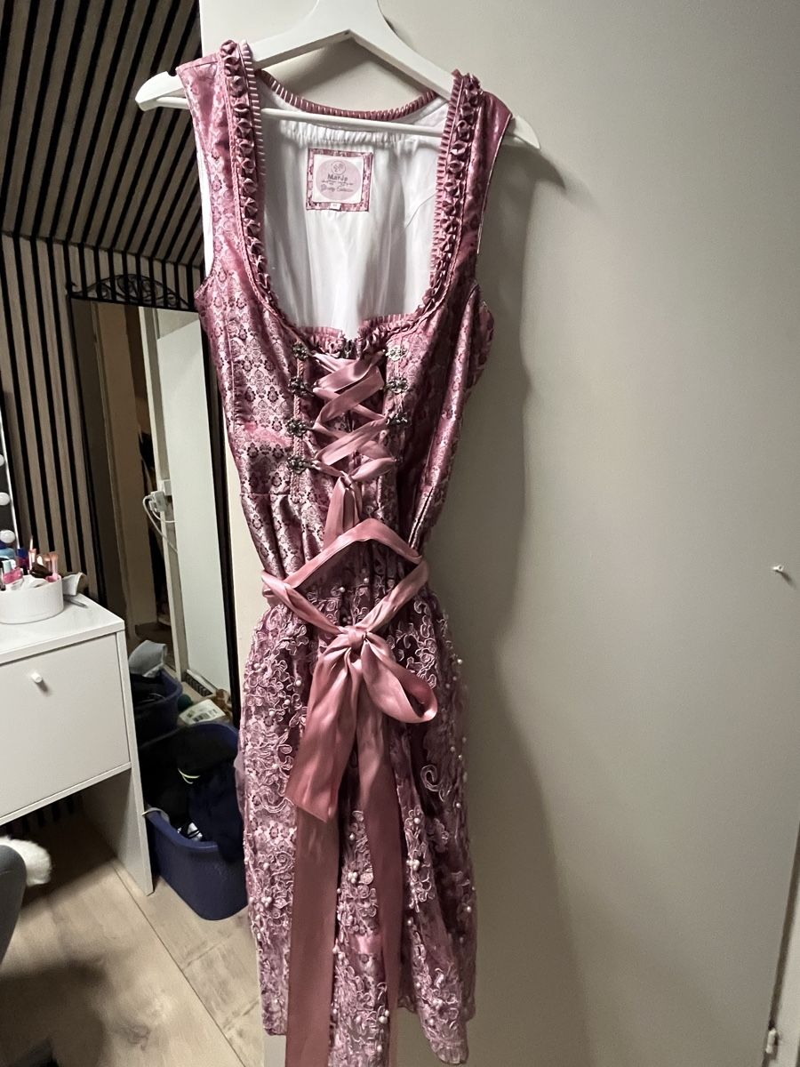 Robes: Dirndl  – Neuf (Voir description) à Geuensee par koc_gnz7 1