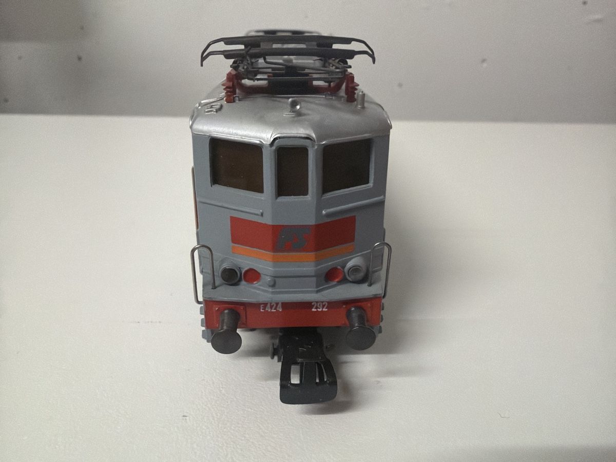 Märklin Trains électriques: Märklin H0 Lok E424 FS, analog – D'occasion à Glattfelden par UrdiZH 4