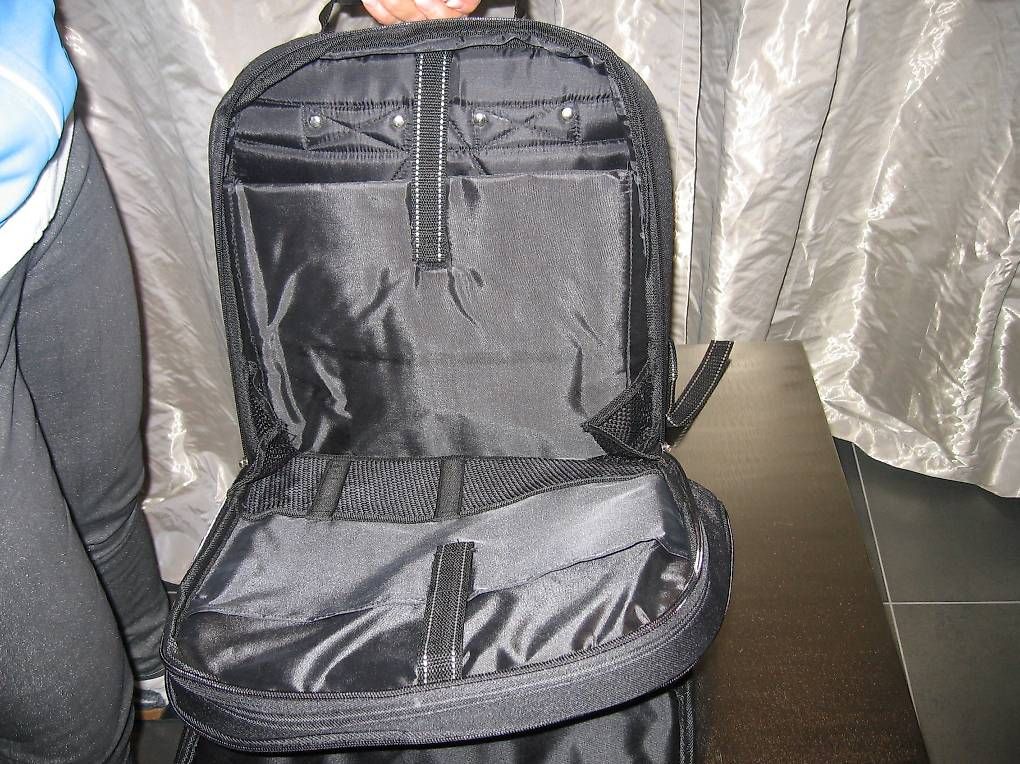 Zaini: Laptop-Rucksack - neu – Usato da Fruthwilen venduto da laura0209 4