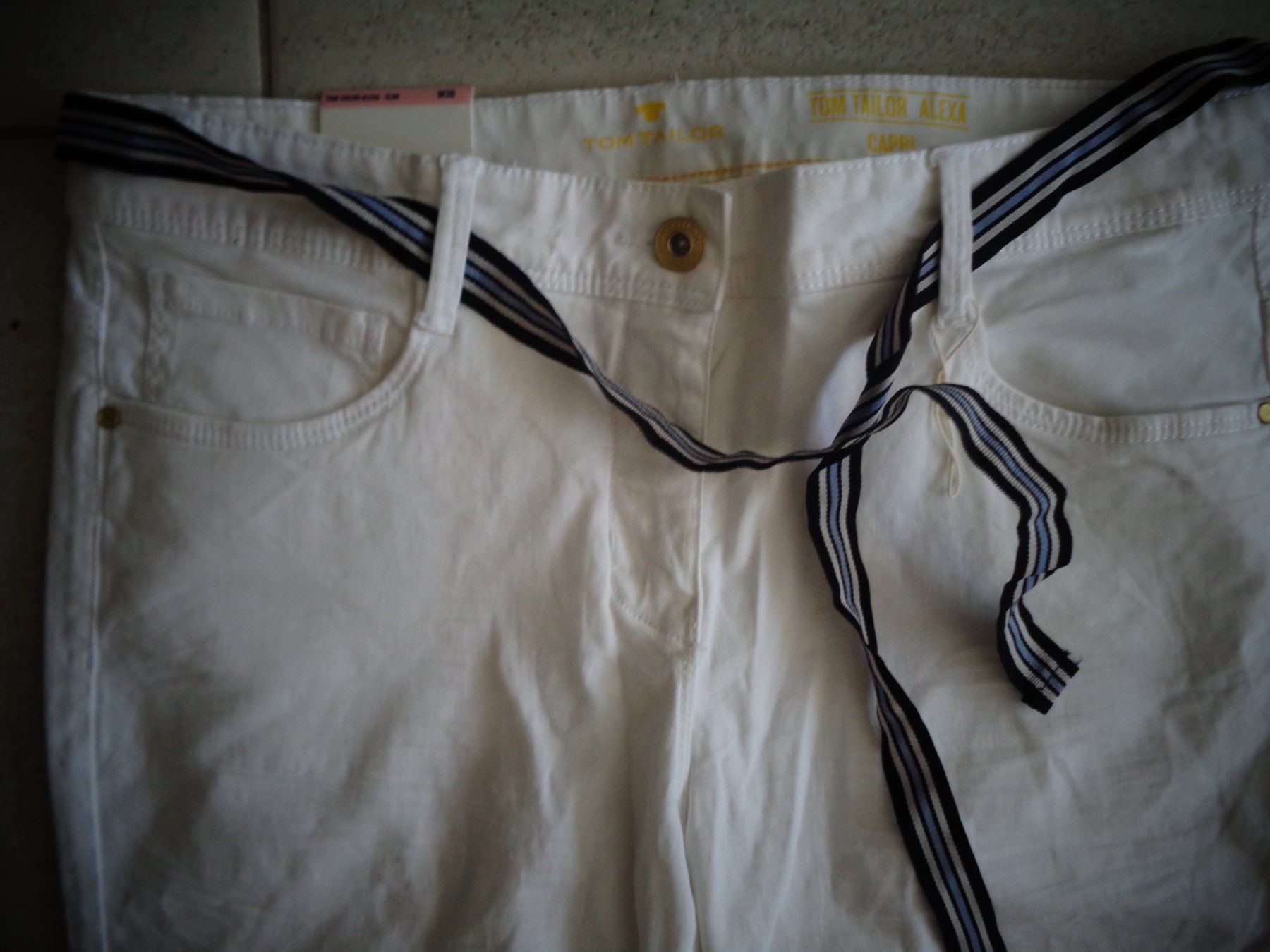 Tom Tailor Pantaloni: TOM TAILOR ALEXA CAPRIHOSE GR.40 – Nuovo (secondo la descrizione) da Rotkreuz venduto da Samballi 1