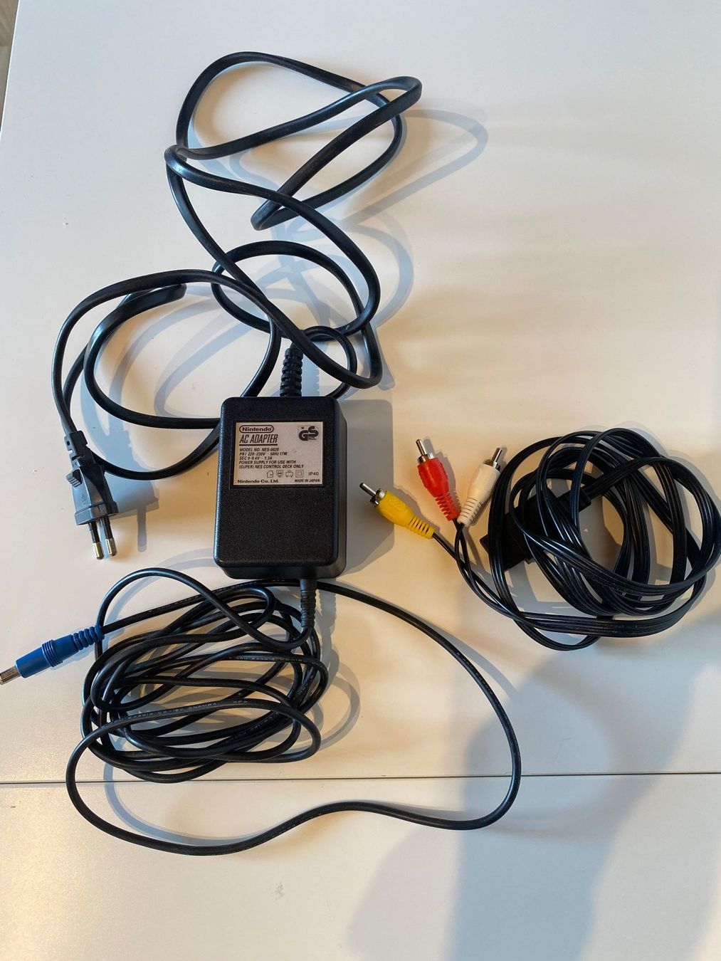 Nintendo Konsolen: Nintendo SUPER NES + jeux + accessoires – Gebraucht aus St-Prex von Okoala 9
