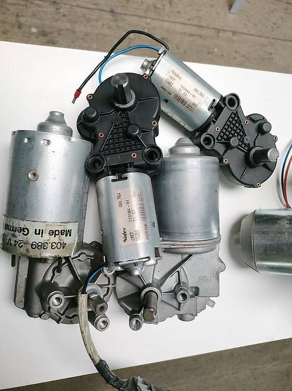 Motori: Getriebemotoren, 10 Stk  – Usato da luzern venduto da funktion-art 1