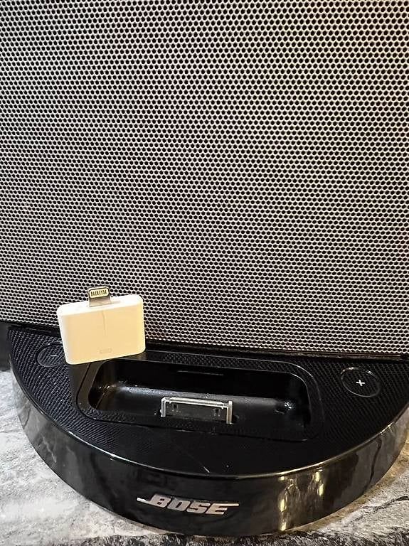 Docking station: BOSE SoundDock Iphone/Ipad/Ipod – Usato da Genève venduto da Lakeland98 3