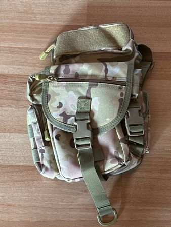 Neue taktische Hüfttasche / Beintasche Camouflage Optik #10