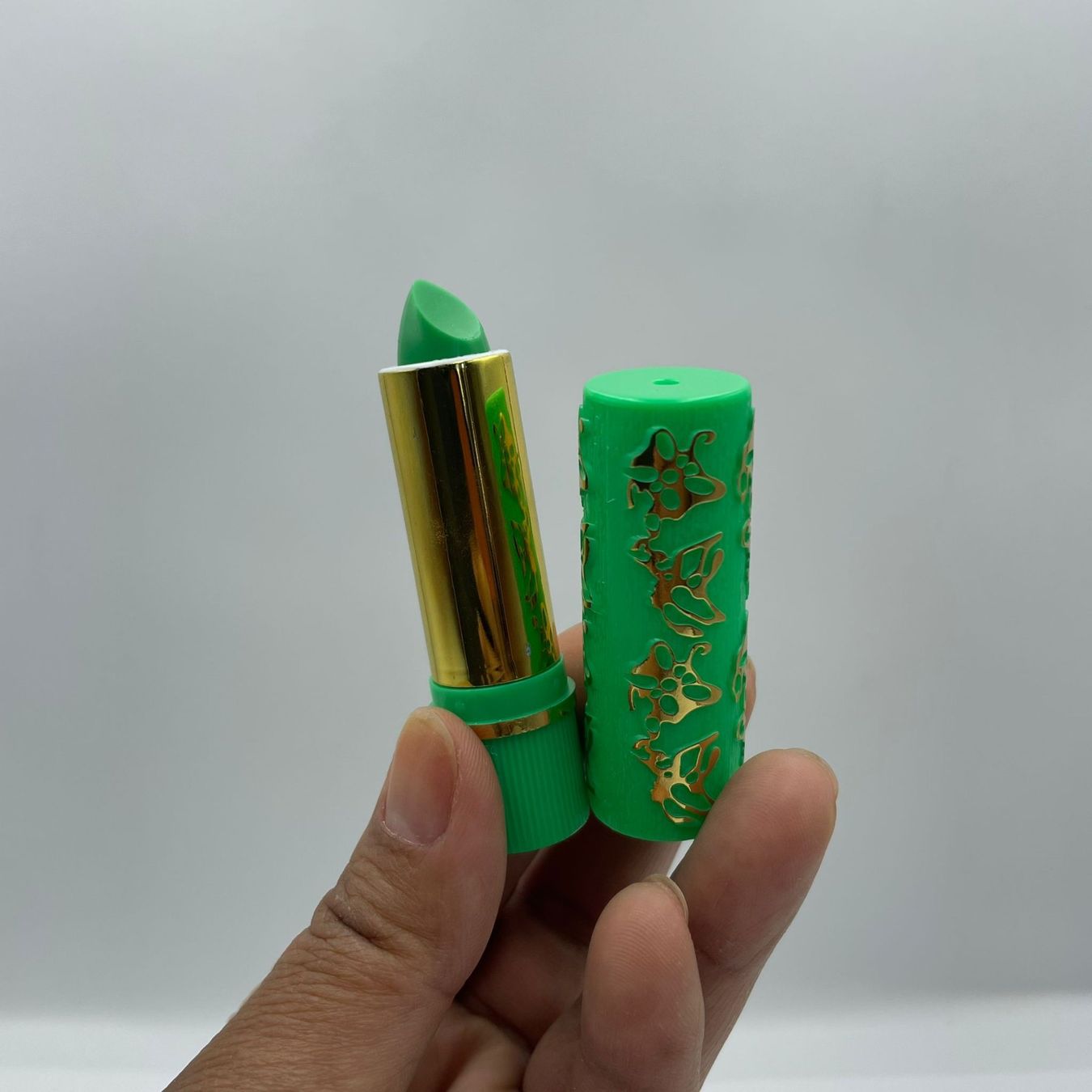 Make-up: Magischer Lippenstift Grüner 24h – Nuovo (secondo la descrizione) da Schlieren venduto da arg_ns9v