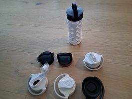 Lifefactory 350-ml-Glas-Trinkflasche mit Silikonhülle