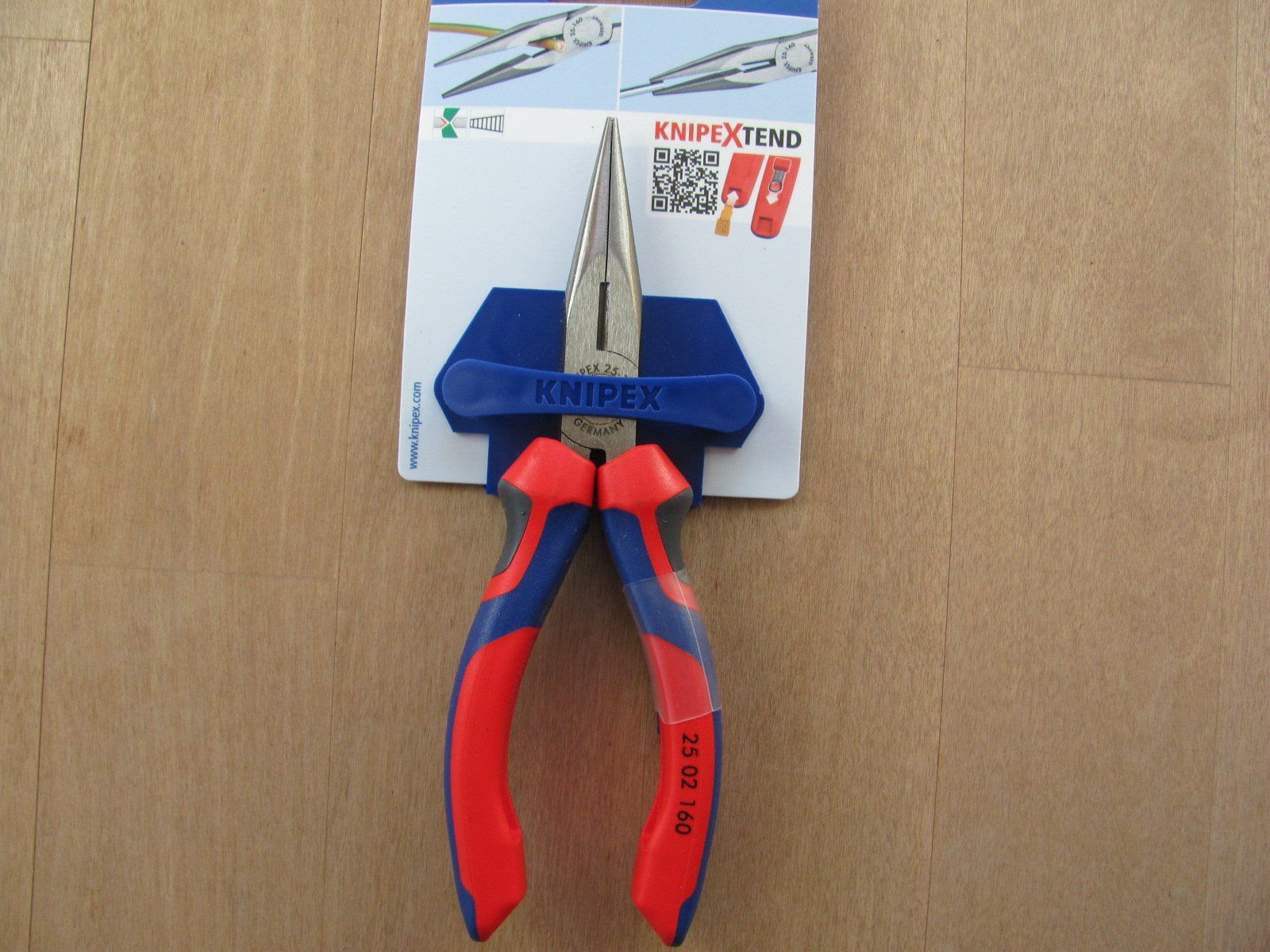 Tutti gli attrezzi: Knipex Zange – Nuovo e nell'imballaggio originale da Uznach venduto da Bimbolino