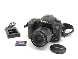 Canon EOS 7D Mark II mit Objektiv EF-S 18-55mm +Canon Tasche