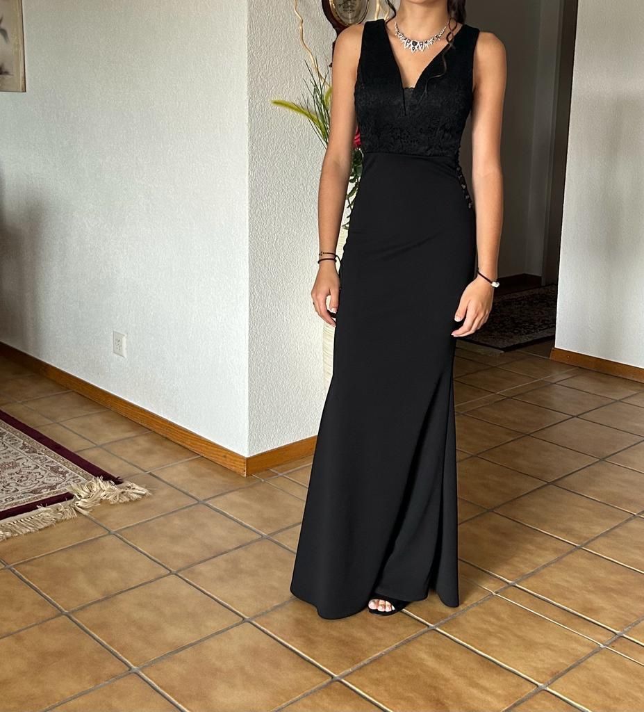 Vestiti: Damen Kleid lang – Usato da Buchs AG venduto da Jas-77