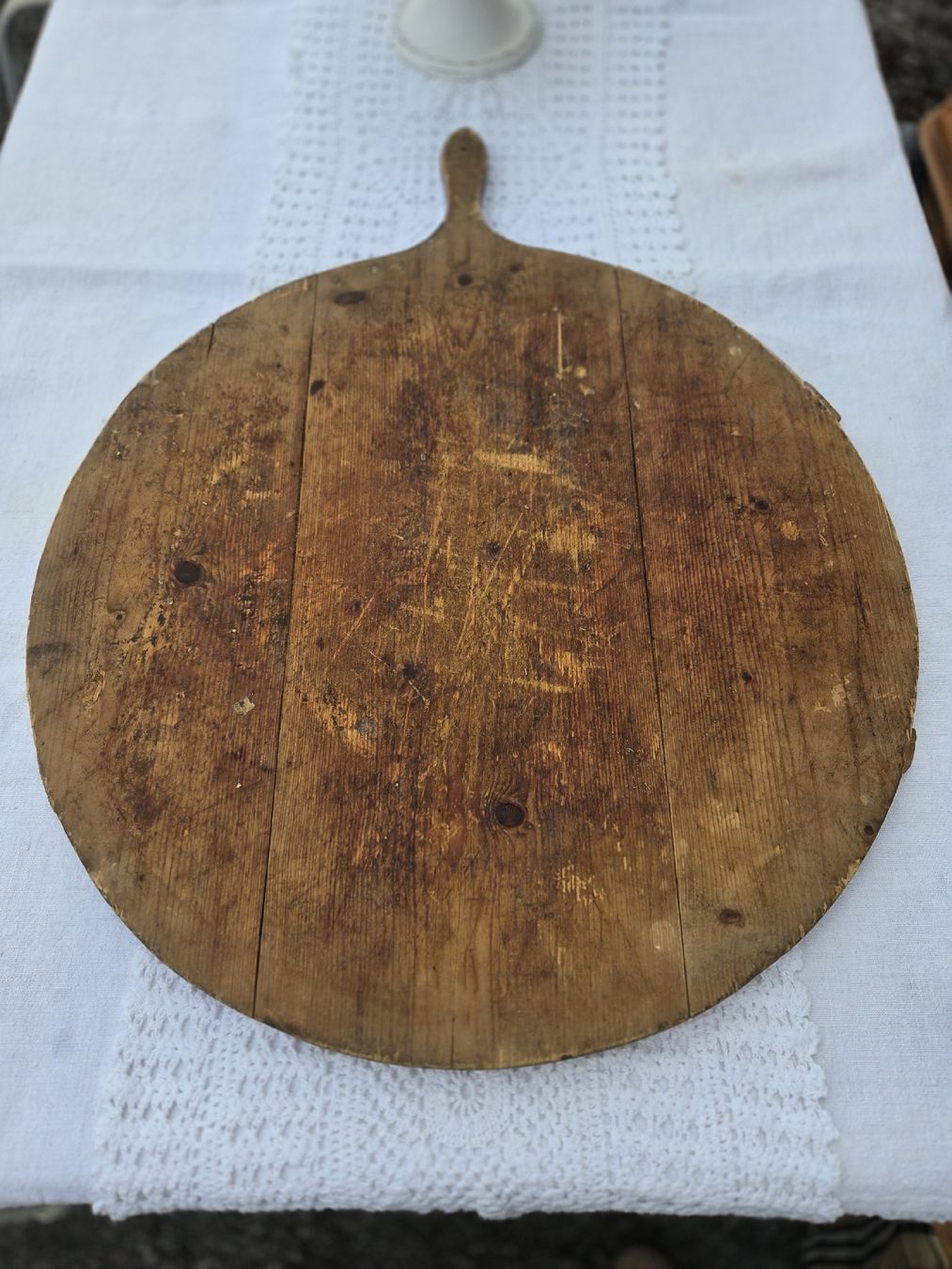 Plateaux: Schneidebrett Durchmesser 50cm – D'occasion à Kölliken par Lieblings-stuecke