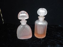 2 Rosa Parfum-Flacons