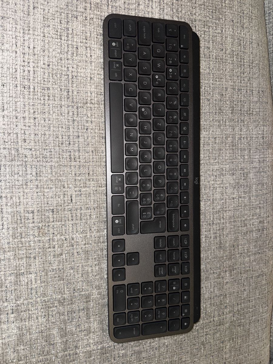 Logitech Claviers: Mx Keys S combo Logitech  – Neuf (Voir description) à Genève par bou_7vrk 1