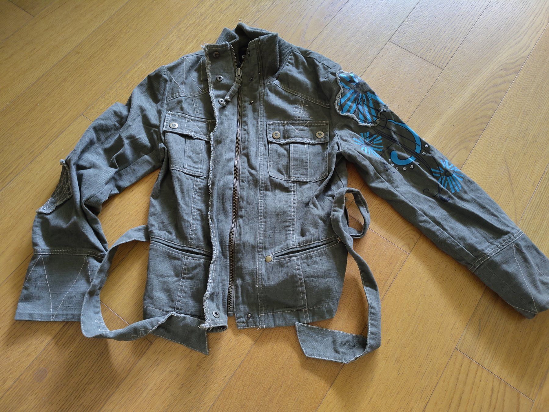 Vestes: Damen Jacke Grösse 40 – D'occasion à Bern par Cassiopeia-72 1