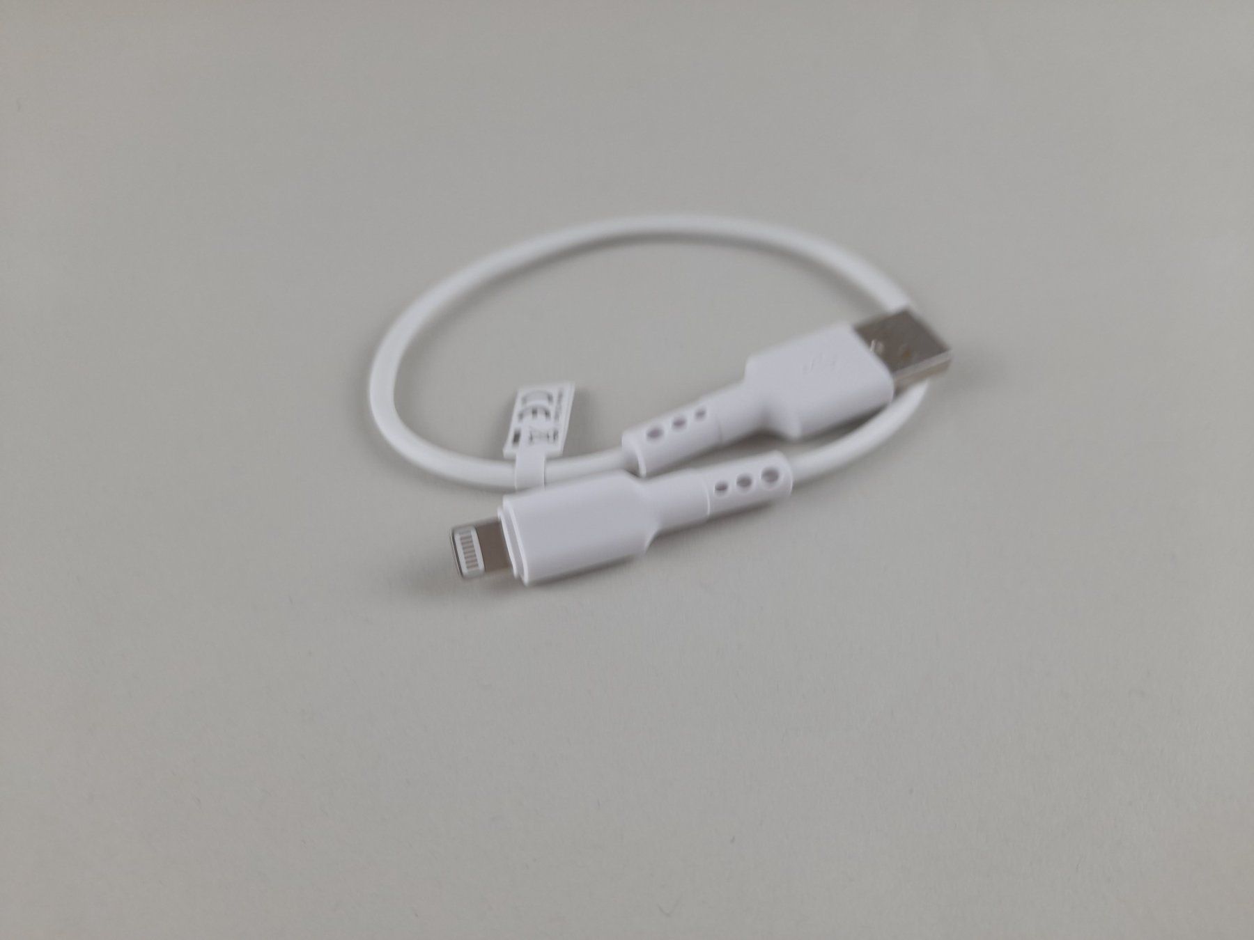 Cavi: DELOCK Ladekabel Lightning – Nuovo (secondo la descrizione) da Liebefeld venduto da Restwert_Liebefeld