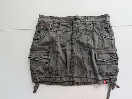 Cargo-Jupe EDC khaki Grösse 38 Top Zustand! 