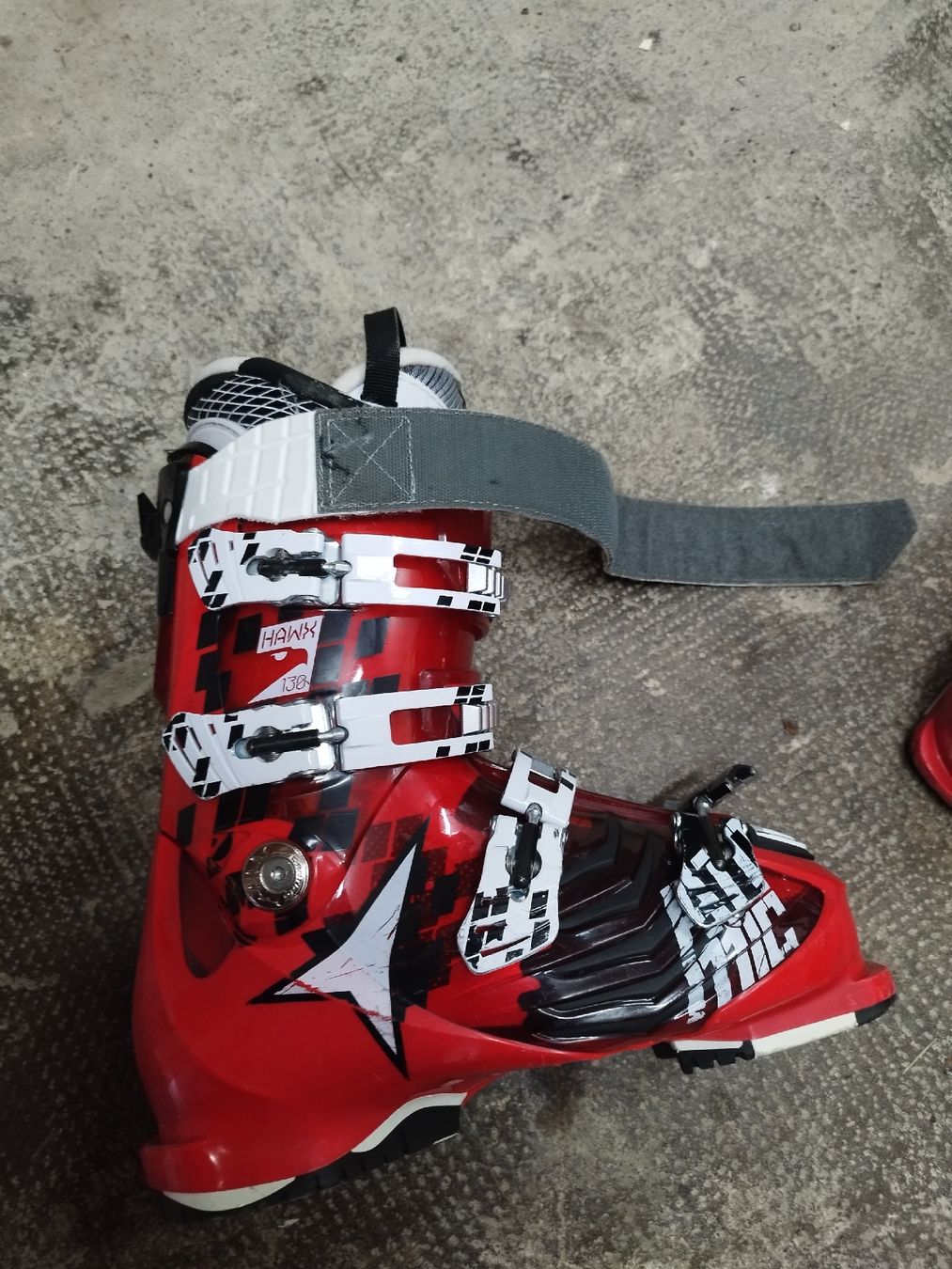 Atomic Herrenschuhe: Atomic Skischuh – Gebraucht aus Niederhünigen von sruki 1