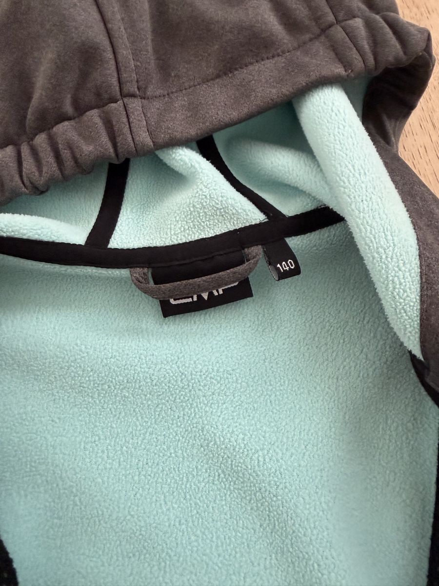 CMP Vestes: CMP Softshell Jacke 9-10 Jste 140 cm – D'occasion à Uitikon Waldegg par lin_bth8 2