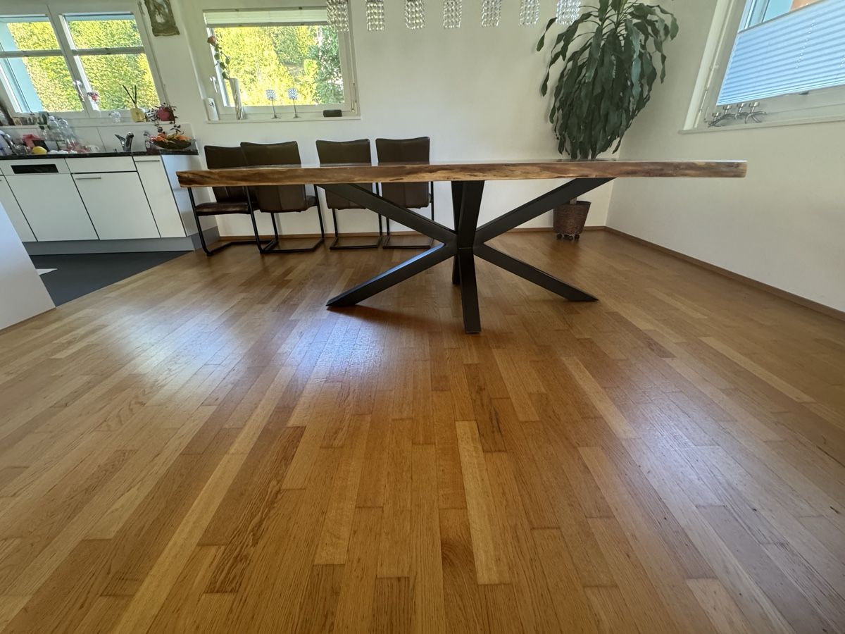Tische: Esstisch – Gebraucht aus Obernau von SladjanM