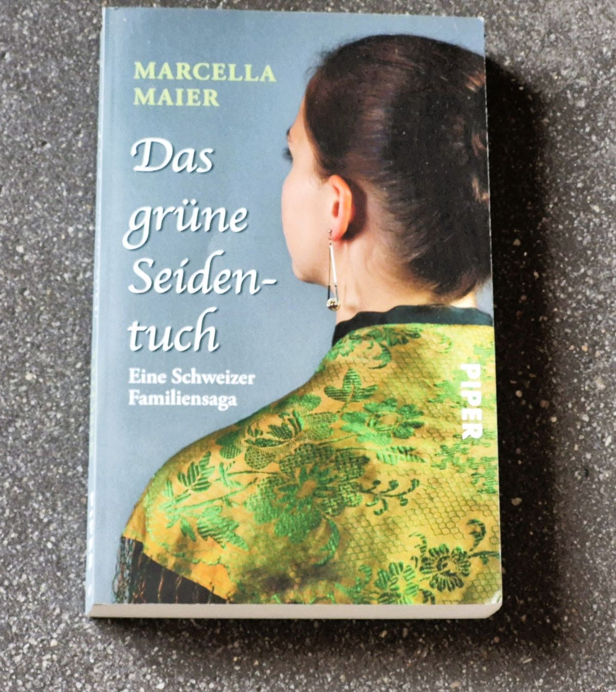 Libri: Das grüne Seidentuch von Marcella Maier – Usato da St. Gallen venduto da Amelie_73