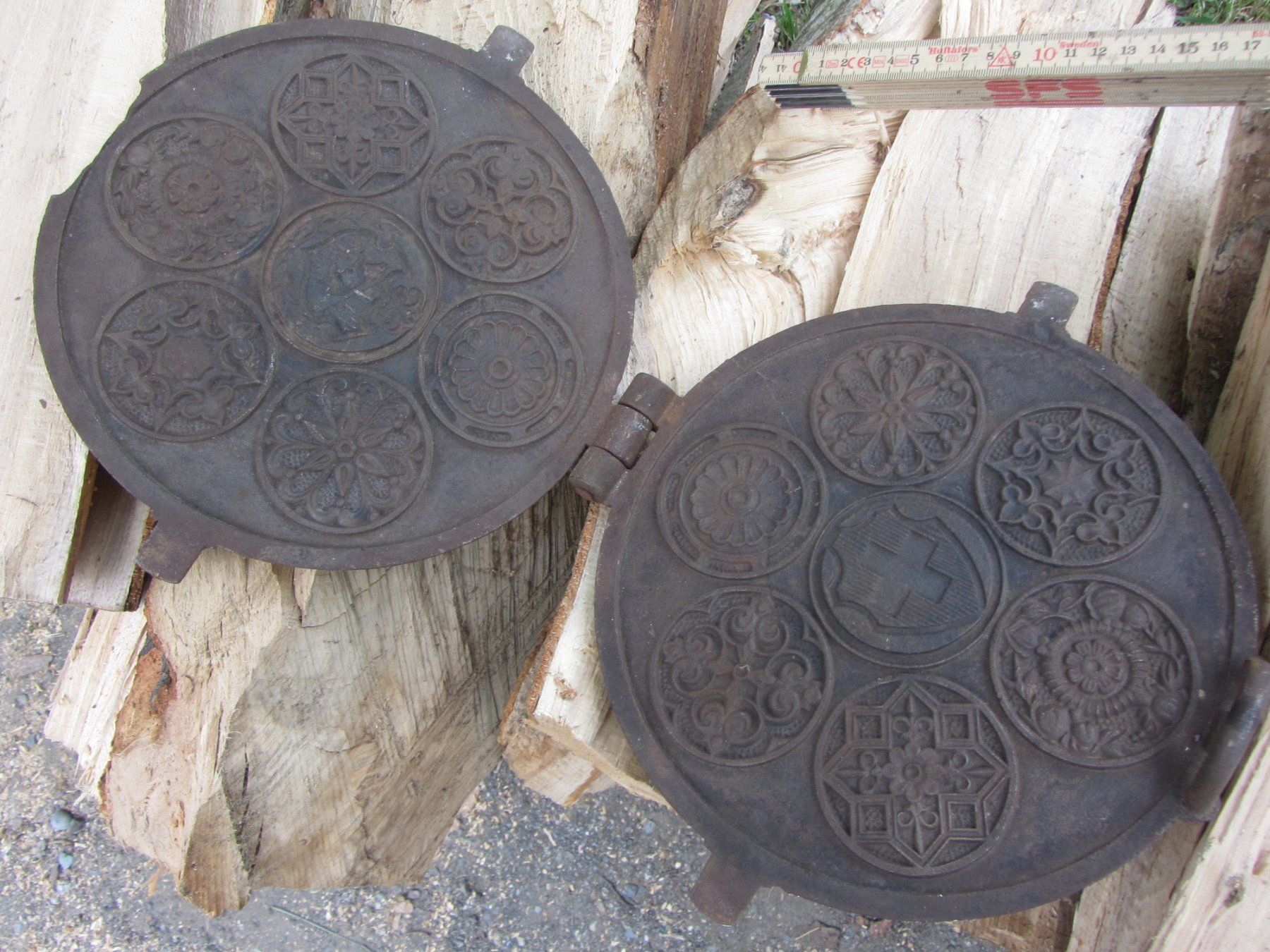 Appareils de cuisine: Antikes Brezeleisen – D'occasion à Wolfhalden par Quiria68 1