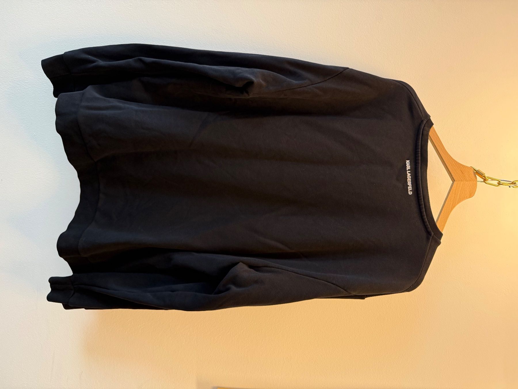Karl Lagerfeld Maglioni & Felpe: KARL LAGERFELD Sweatshirt – Usato da Schlieren venduto da svenbaettig 4