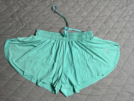 Sommer Sport Shorts, türkis, Grösse S/M, Neuwertig