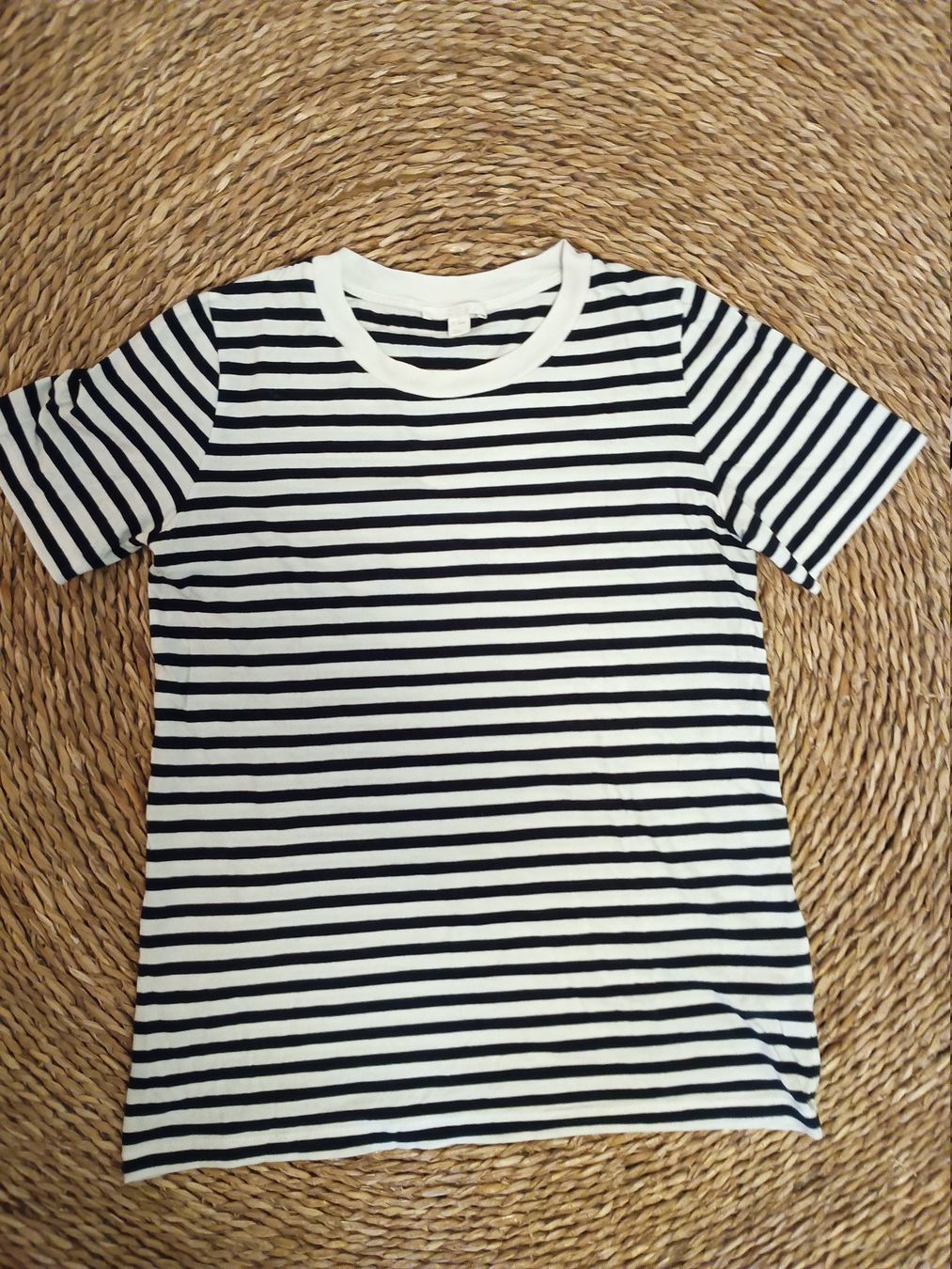 Cos T-shirt: Gestreiftes T-Shirt von Cos – Usato da Zürich venduto da Melianea 1