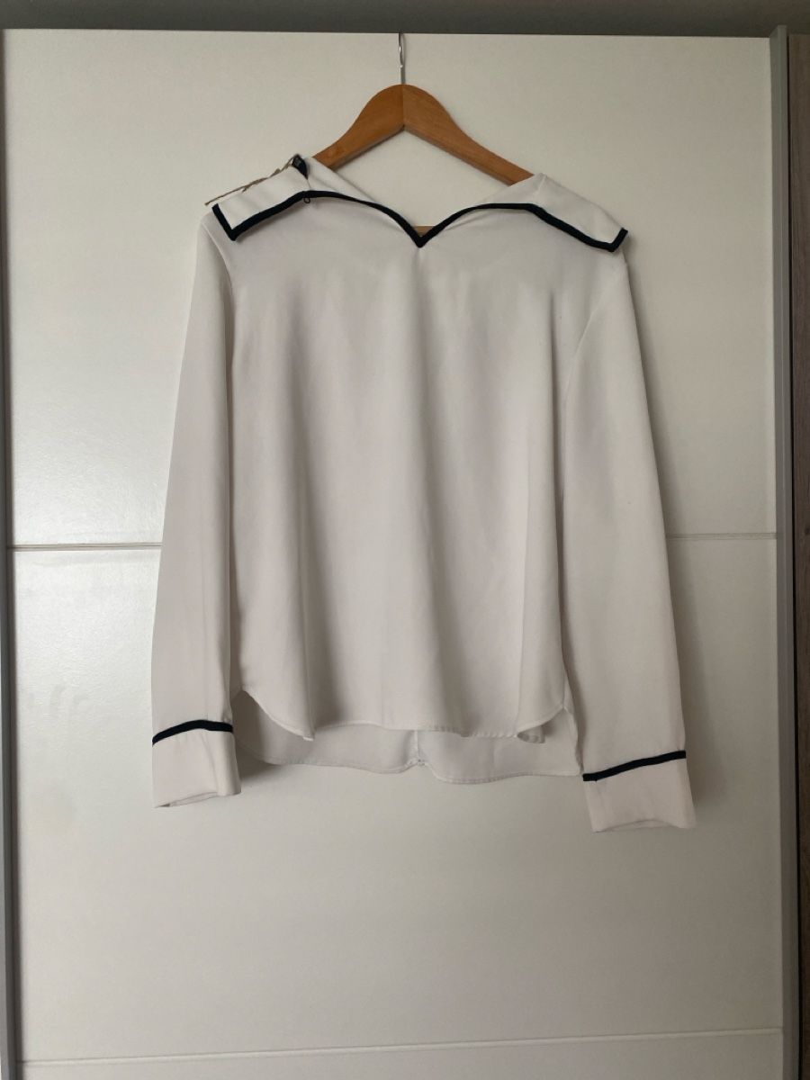 Zara Chemisiers: Damen Bluse ZARA BASIC weiss Grösse L – D'occasion à Alpnach Dorf par melbb 1