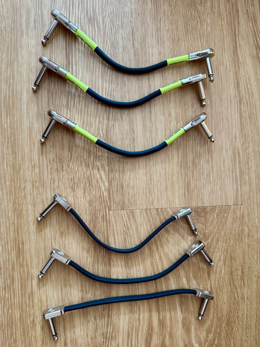 Strumenti musicali: E-guitar effects + tuner + gratis patch/power cables & board – Nuovo (secondo la descrizione) da Zürich venduto da Kachna123 6
