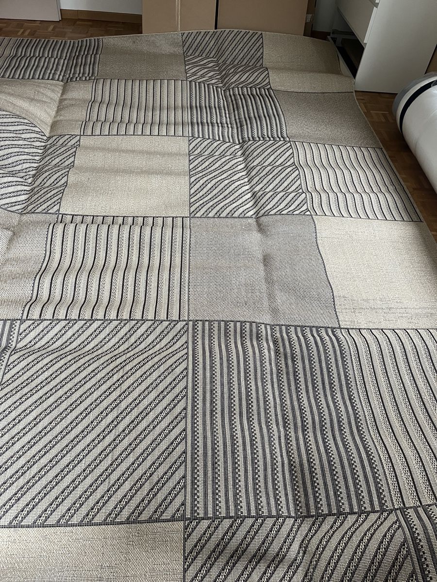 Tappeti: Teppich 280 x 390 cm – Usato da Zürich venduto da Nowstalgia 2
