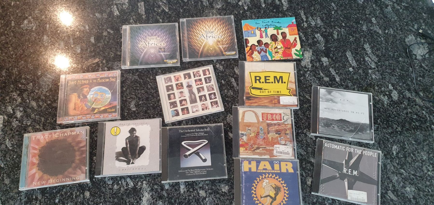 CD: Musik cds r.e.m. jetro tull tracy chapman etc. – Usato da Mammern venduto da Iten-chris
