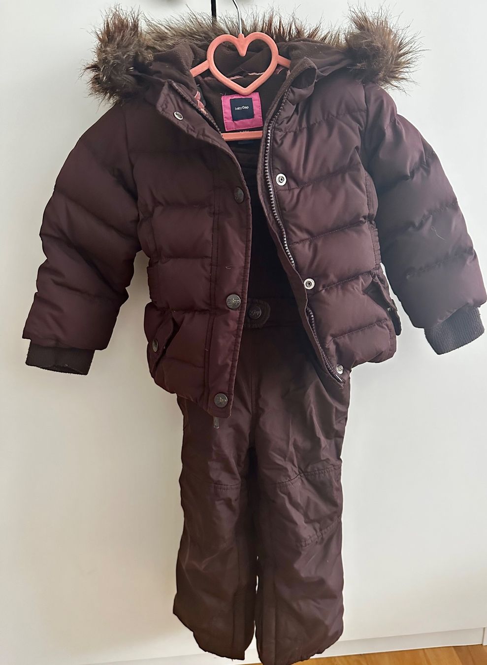Gap Lotti & Set di vestiti: GAP Daunenjacke + Schneehose – Usato da Dürrenroth venduto da tvy_bh56
