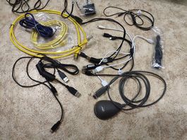 Kabel | USB, Telefon, Audiobuchsen und andere