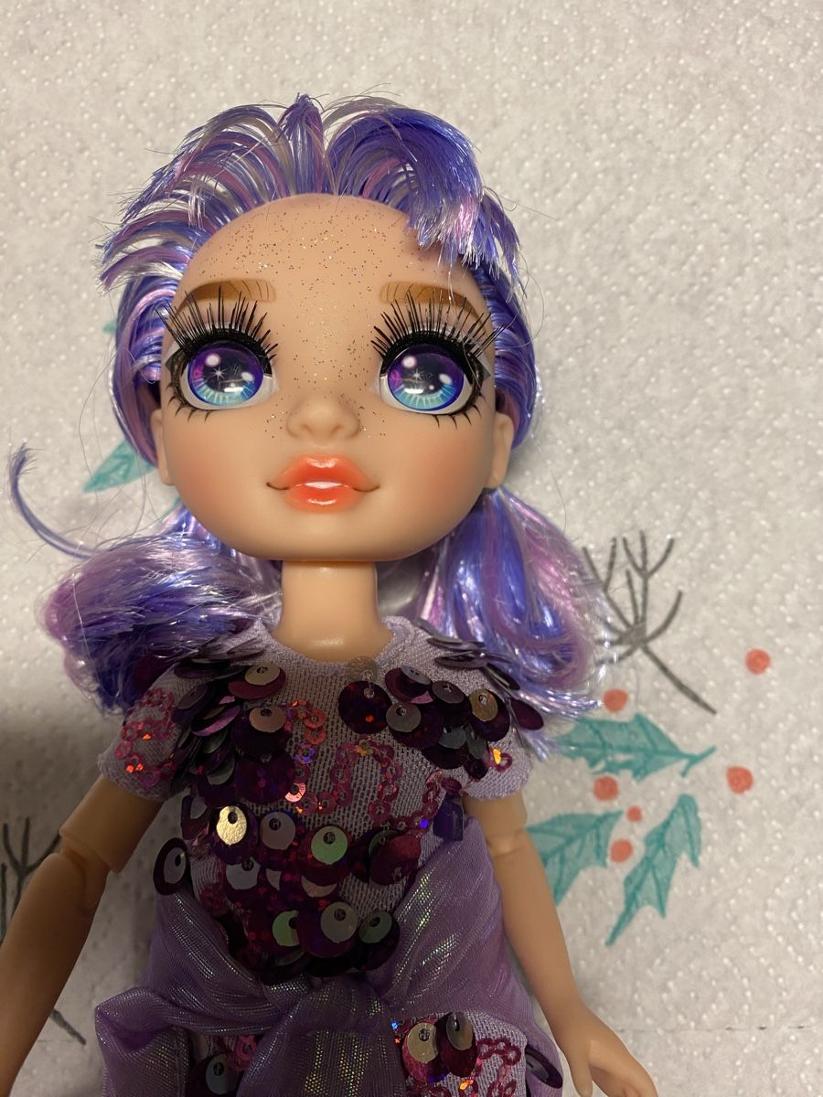 Bambole: Rainbow High Puppe - Lila Violett – Usato da Otelfingen venduto da Stme77 1