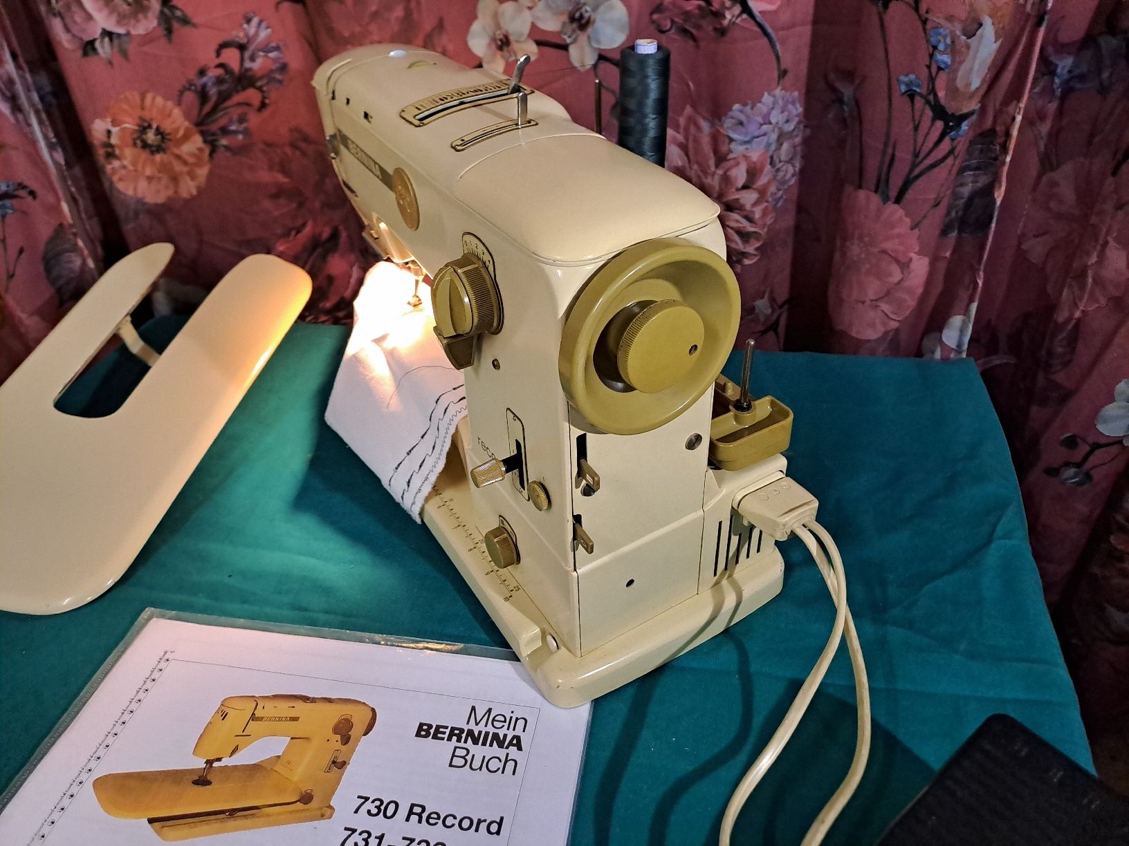 Bernina Machines à coudre: Bernina 730 record – D'occasion à Belp par amalija 3