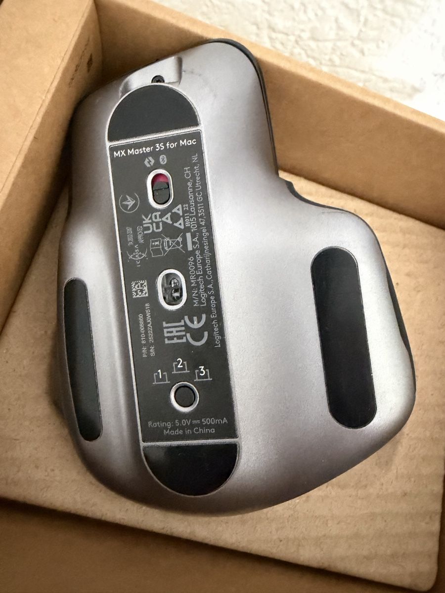 Logitech Mouse: Logitech MX Master 3S for Mac Wireless Mouse – Usato da Ittigen venduto da jimmy_ 1