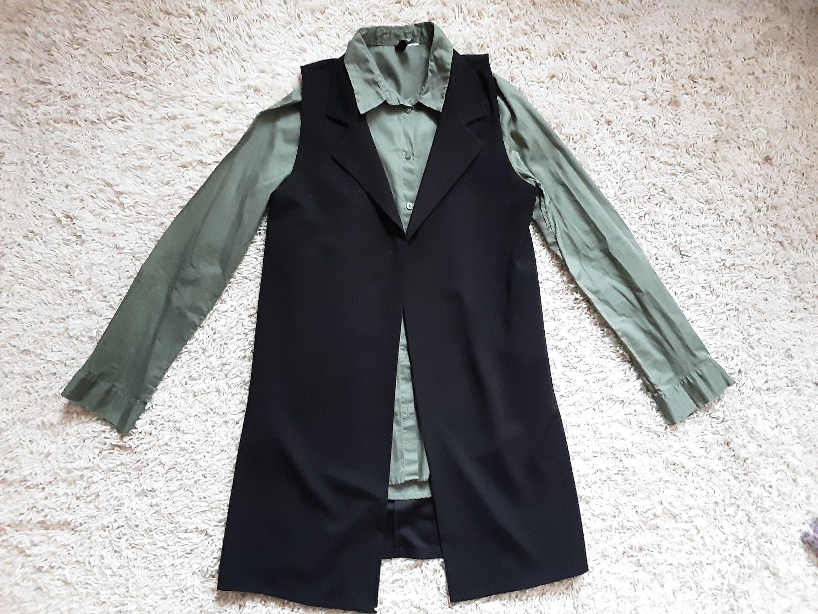 Lotti di vestiti: Kleiderpaket Gr. S – Nuovo (secondo la descrizione) da Altdorf UR venduto da Brandli