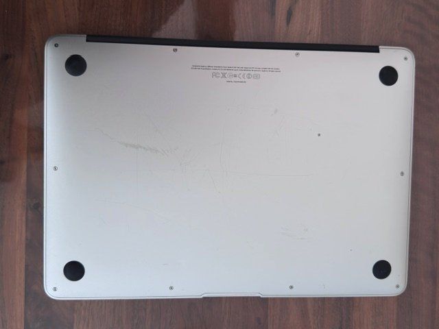 Apple Portables: **Apple Macbook Air Model A1369 EMC 2469** – D'occasion à Luzern par rivendo.shop 6