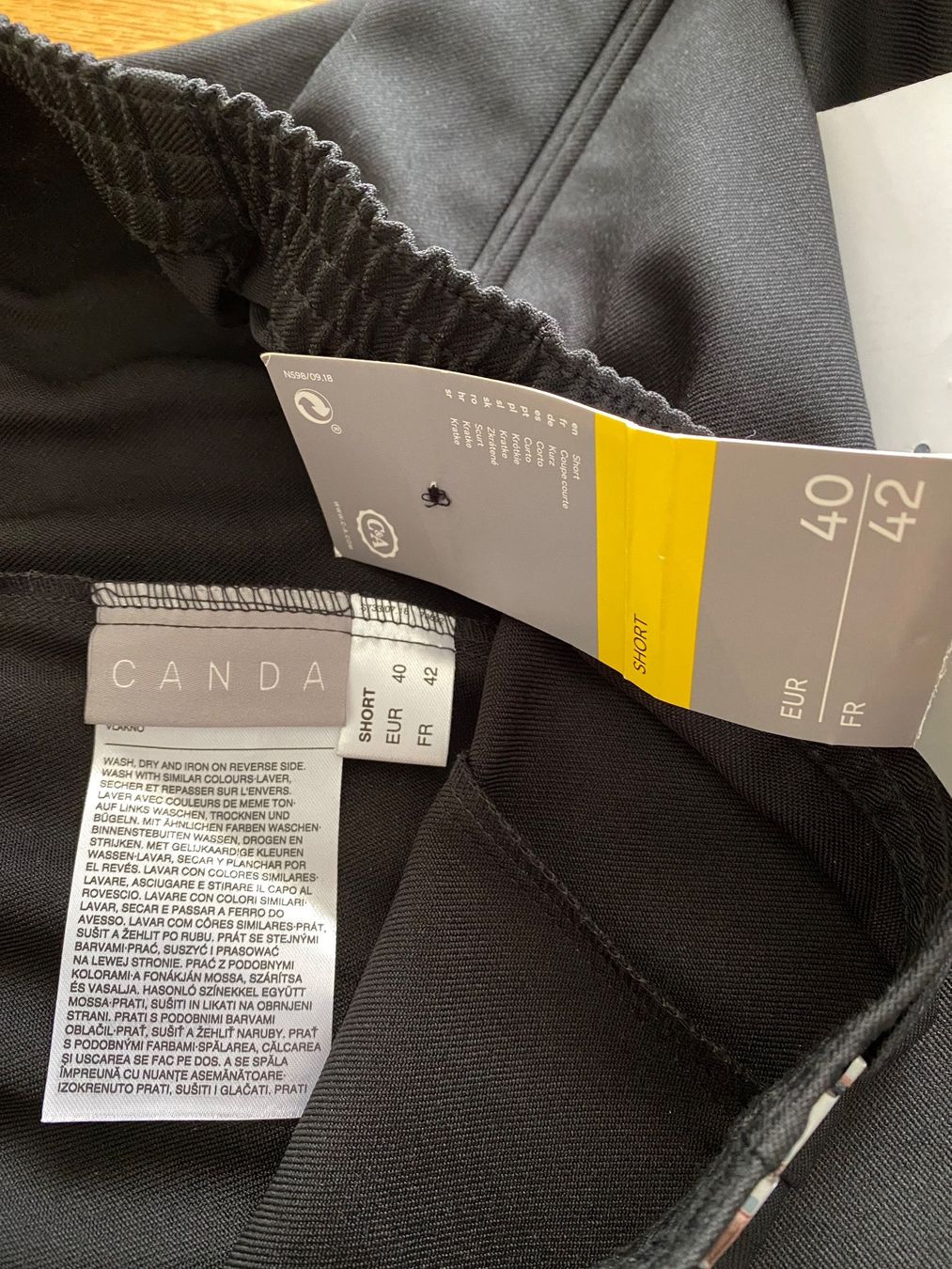 C&A Pantaloni: Neue Damenmode Gr 40 schwarz – Nuovo e nell'imballaggio originale da Allschwil venduto da yvo-sch 2