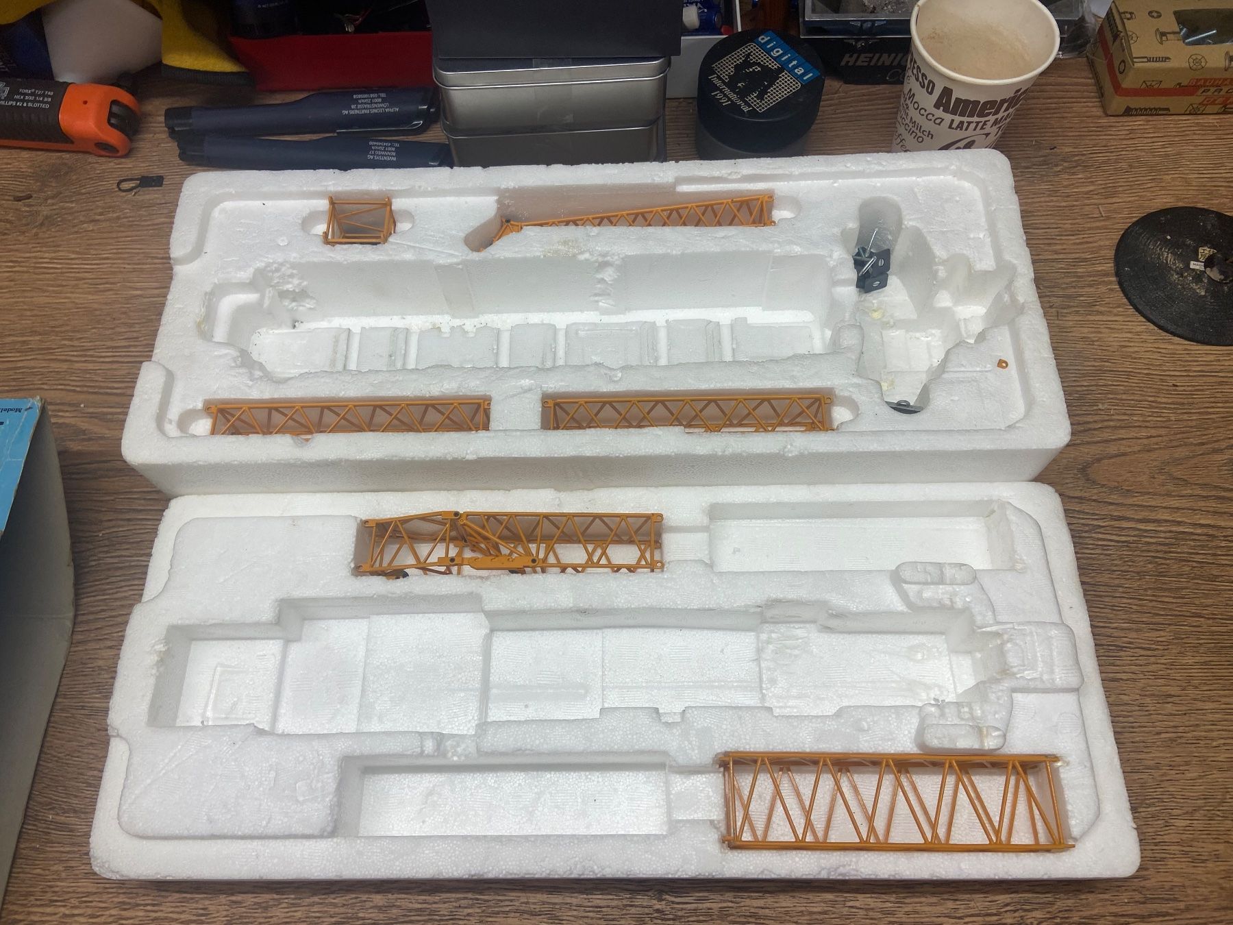 Conrad Kit di modellismo & Modellini statici: Kranmodell 1:50 – Usato da Embrach venduto da Toeffan 3