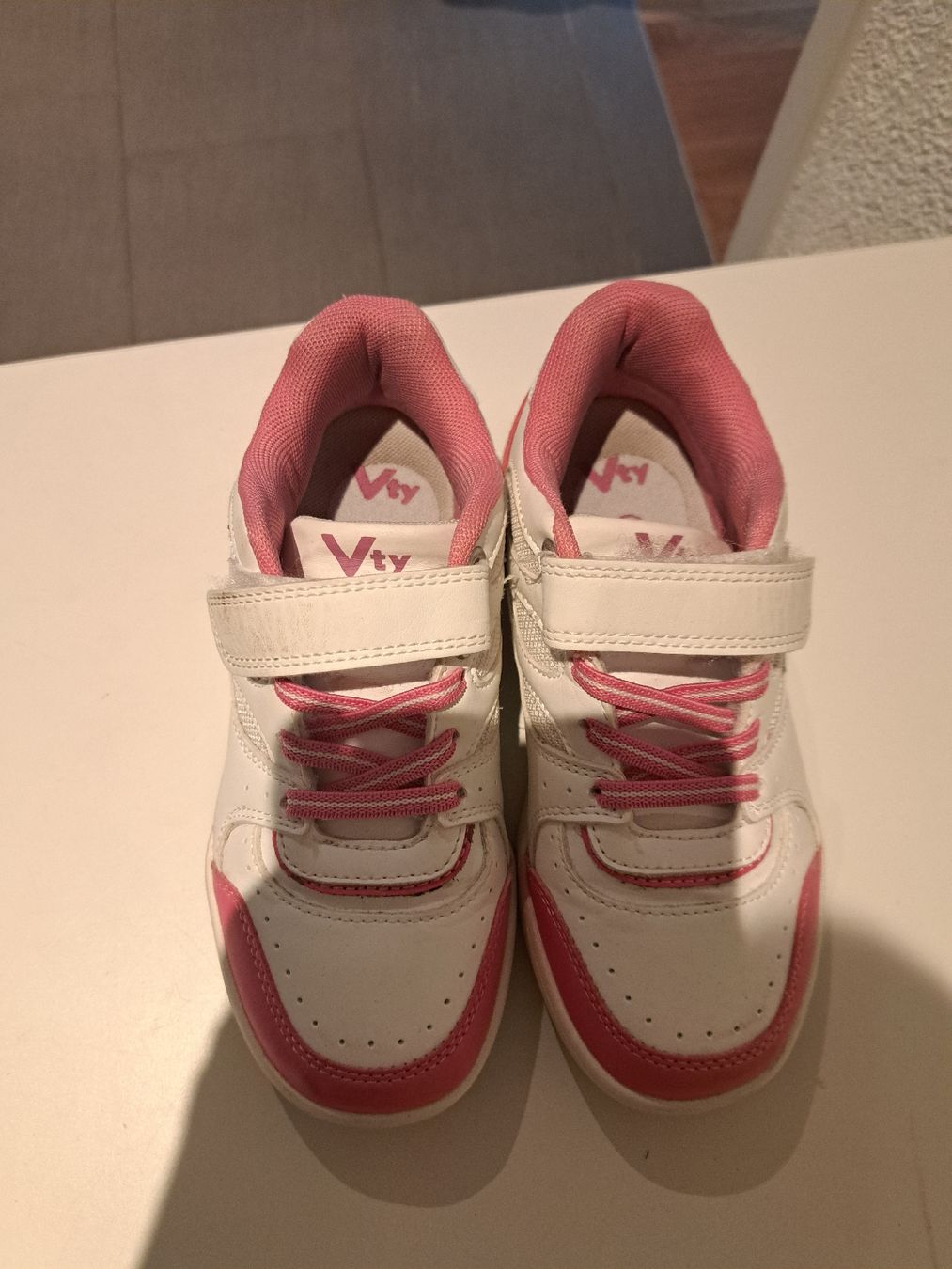 Victory Herrenschuhe: Hallenschuh Gr. 32 – Gebraucht aus Nürensdorf von Janinejuli