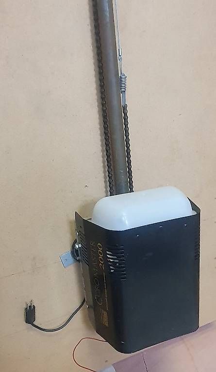 Altro Materiale elettrico: Garagentoröffner- Garagentorantrieb, Coromaster 2000 – Usato da Winterthur venduto da BauTeilLaden2000