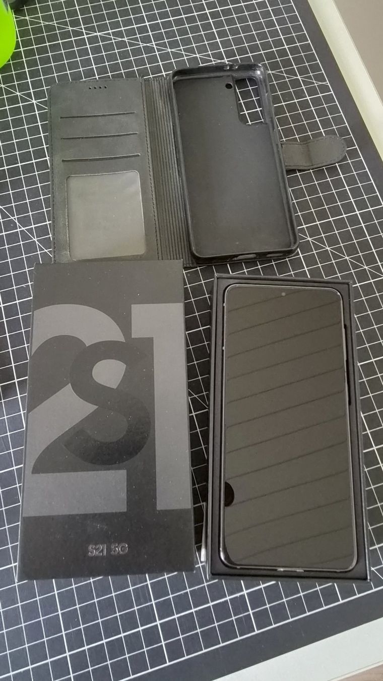 Samsung Telefoni cellulari / Smartphones: Samsung S21 5G 128GB Phantom Gray – Usato da Muri AG venduto da Dongle0 8