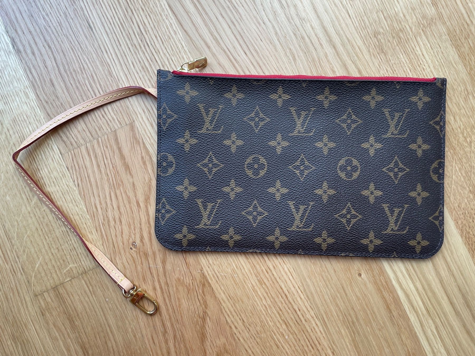 Louis Vuitton Borse da donna: Louis Vuitton Neverfull MM – Usato da Dübendorf venduto da VSAngel 9