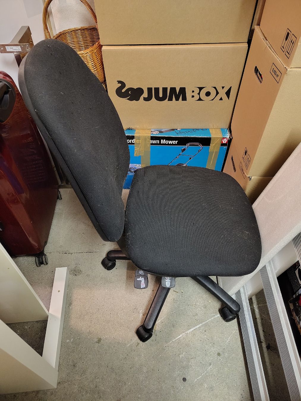 Rollstühle: Bürostuhl – Gebraucht aus Rüti ZH von 11120 1
